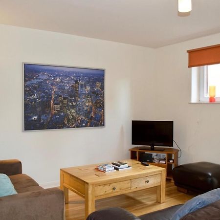 Modern 2 Bedroom City Centre Flat เอดินบะระ ภายนอก รูปภาพ